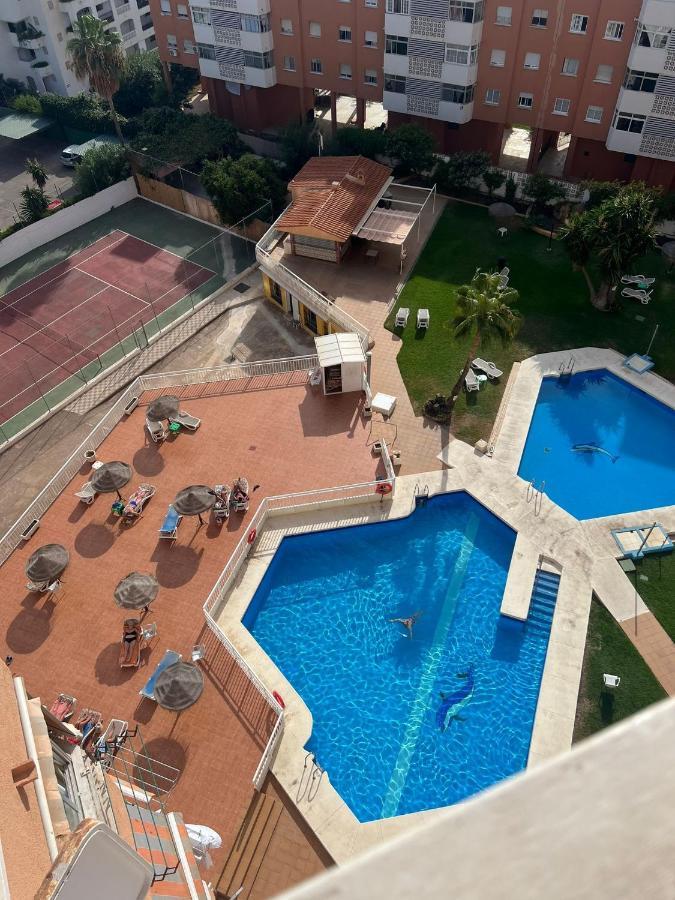 Sky Saltillo Alto ตอร์เรโมลิโนส ภายนอก รูปภาพ